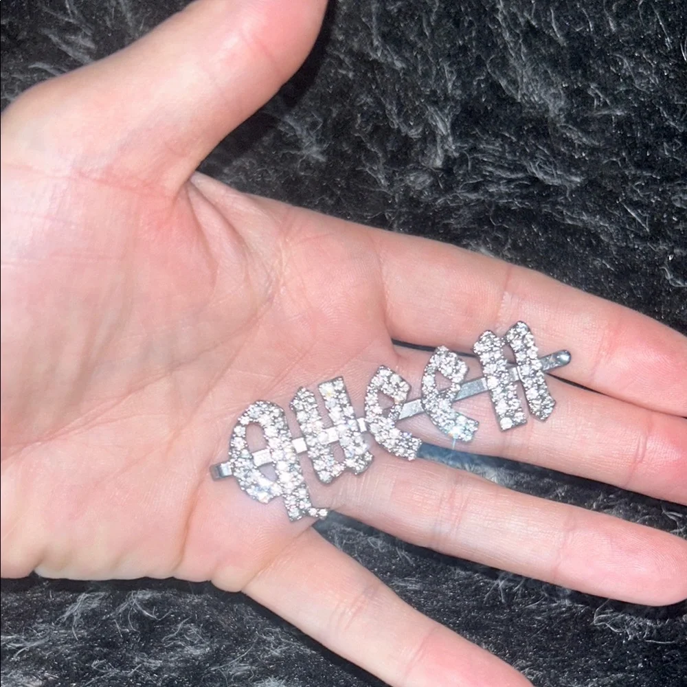 Queen Rhinestone Brooch - Picture 5 of 5